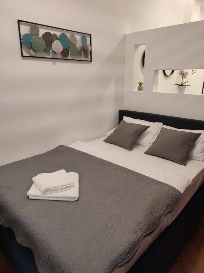 Studio Apartman Leon, Gajeva 7 ซาเกร็บ ภายนอก รูปภาพ